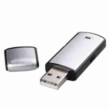 2 In 1 Diktiergerät USB Stick | Digital | 8GB | Versteckt Audio Aufnehmen | Klein | Mini Spionage Mikrofon / Aufnahmegerät Getarnt